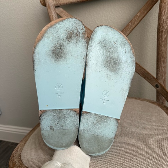 Chanel quilted Velcro dad chain CC slide sandals - Picture 7 of 13